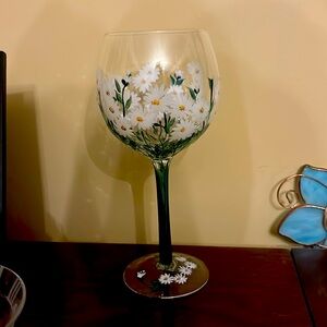 Hand painted Daisy wine glass. 8 1/2 inches tall.